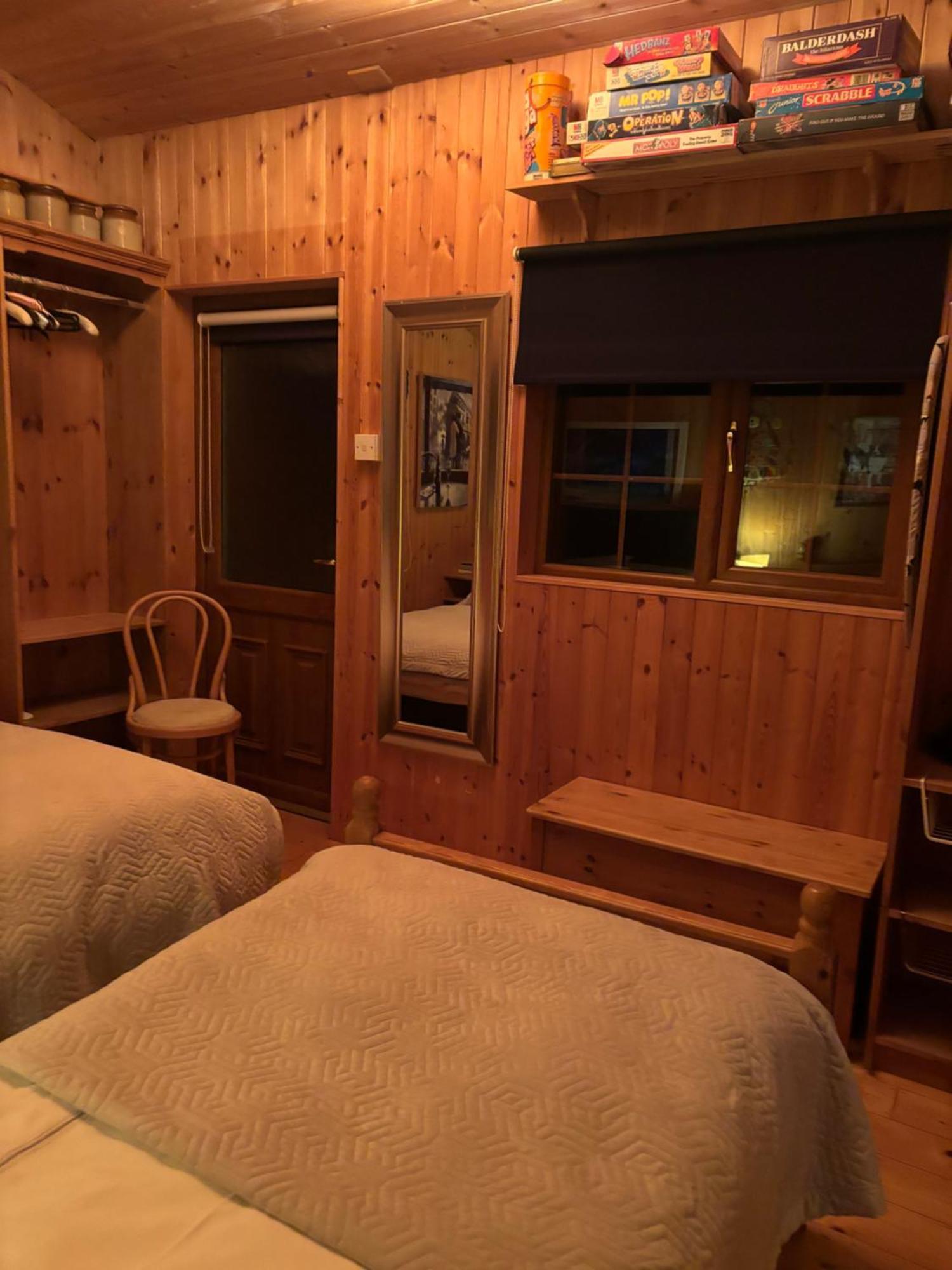 Cosy Countryside Log Cabin كيلكيني المظهر الخارجي الصورة